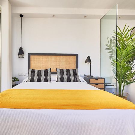 Suite Roca Chica Torremolinos Eksteriør bilde