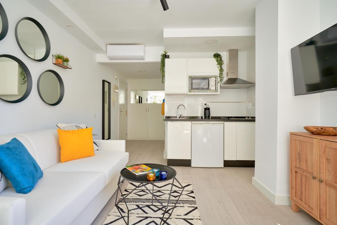 Suite Roca Chica Torremolinos Eksteriør bilde