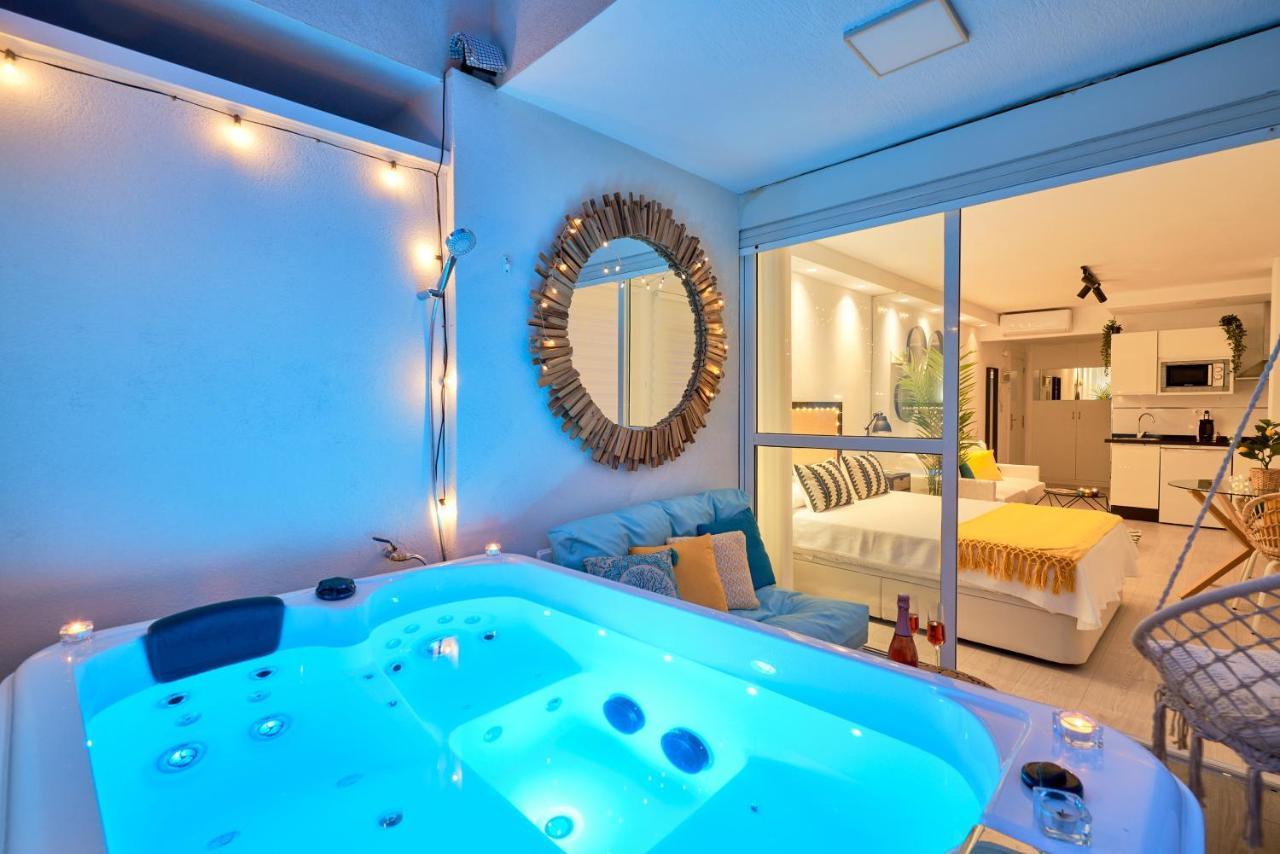 Suite Roca Chica Torremolinos Eksteriør bilde