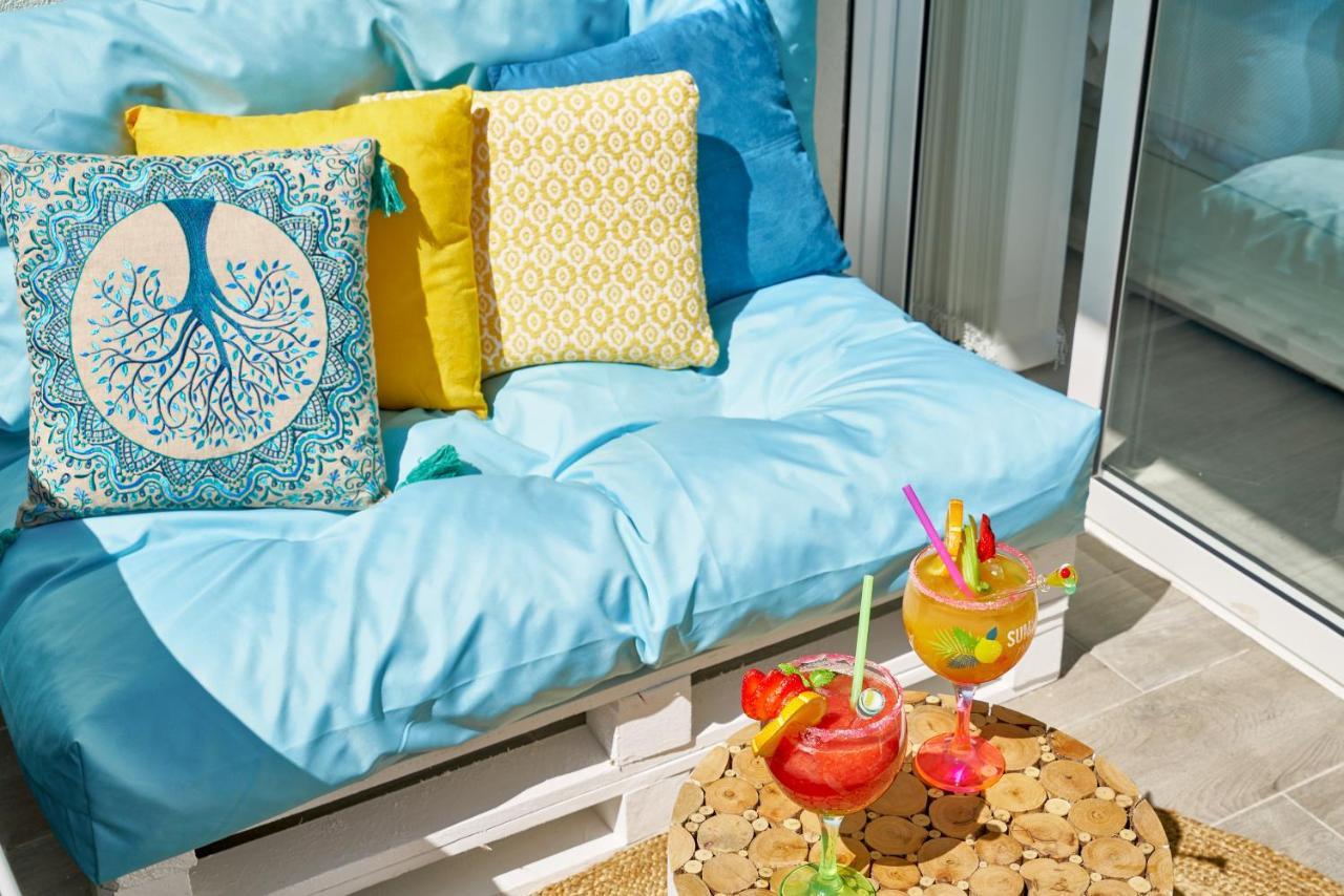 Suite Roca Chica Torremolinos Eksteriør bilde